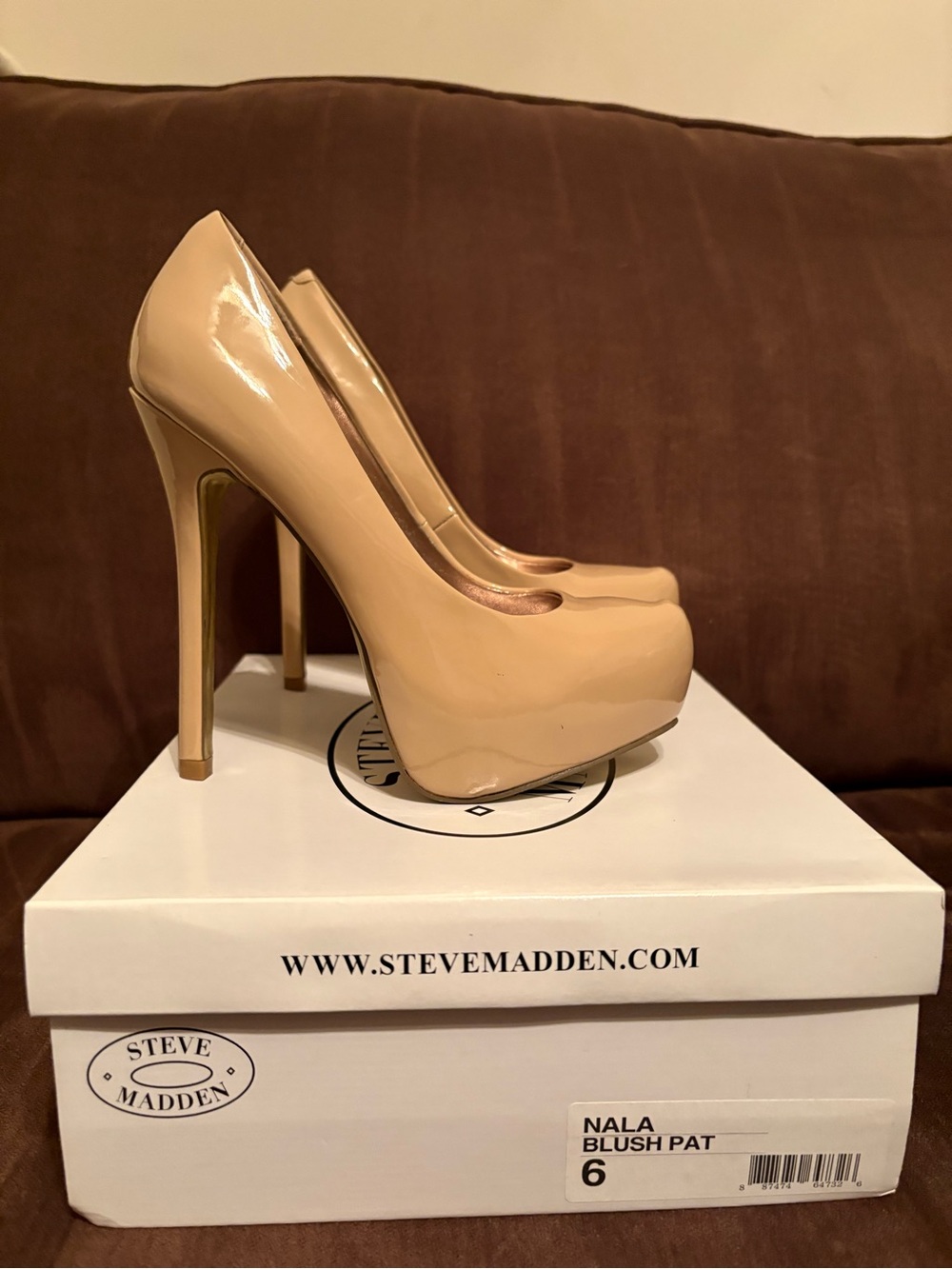 Steve Madden Nala Platform stiletto Pumps.